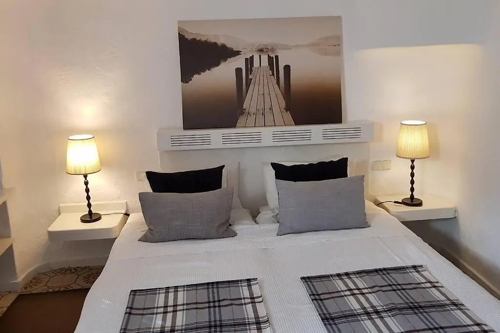 Designer Home With Incredible Views On Top Of The Beach Playa Del Aguila  Holiday home